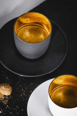 Eisch Espressoglas mit Untersetzer Cosmo gold in Geschenkröhre