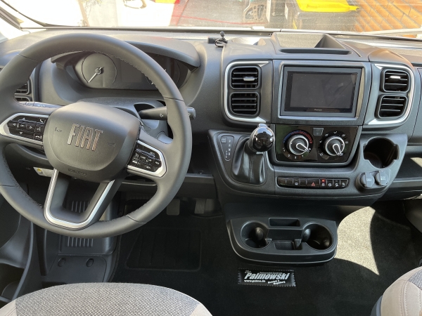 Wohnmobil mieten CARADO T447 für 4 Personen